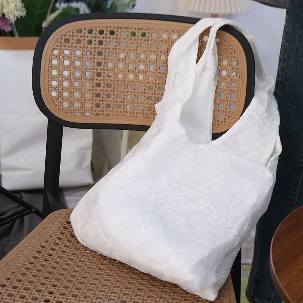 

Большая сумка с вышивкой, кружевная сумка на плечо с лентой, парусиновая сумка в корейском стиле, тканевая сумка-тоут, большая вместительная сумка для девочек