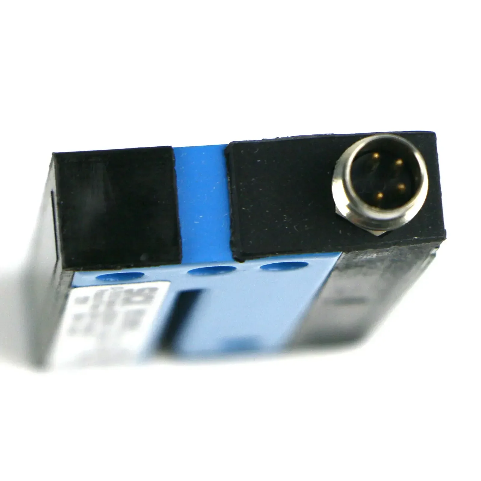 In Stock New Original WF2-40B410 Photoelectric Switch Sensor WF2-40B410