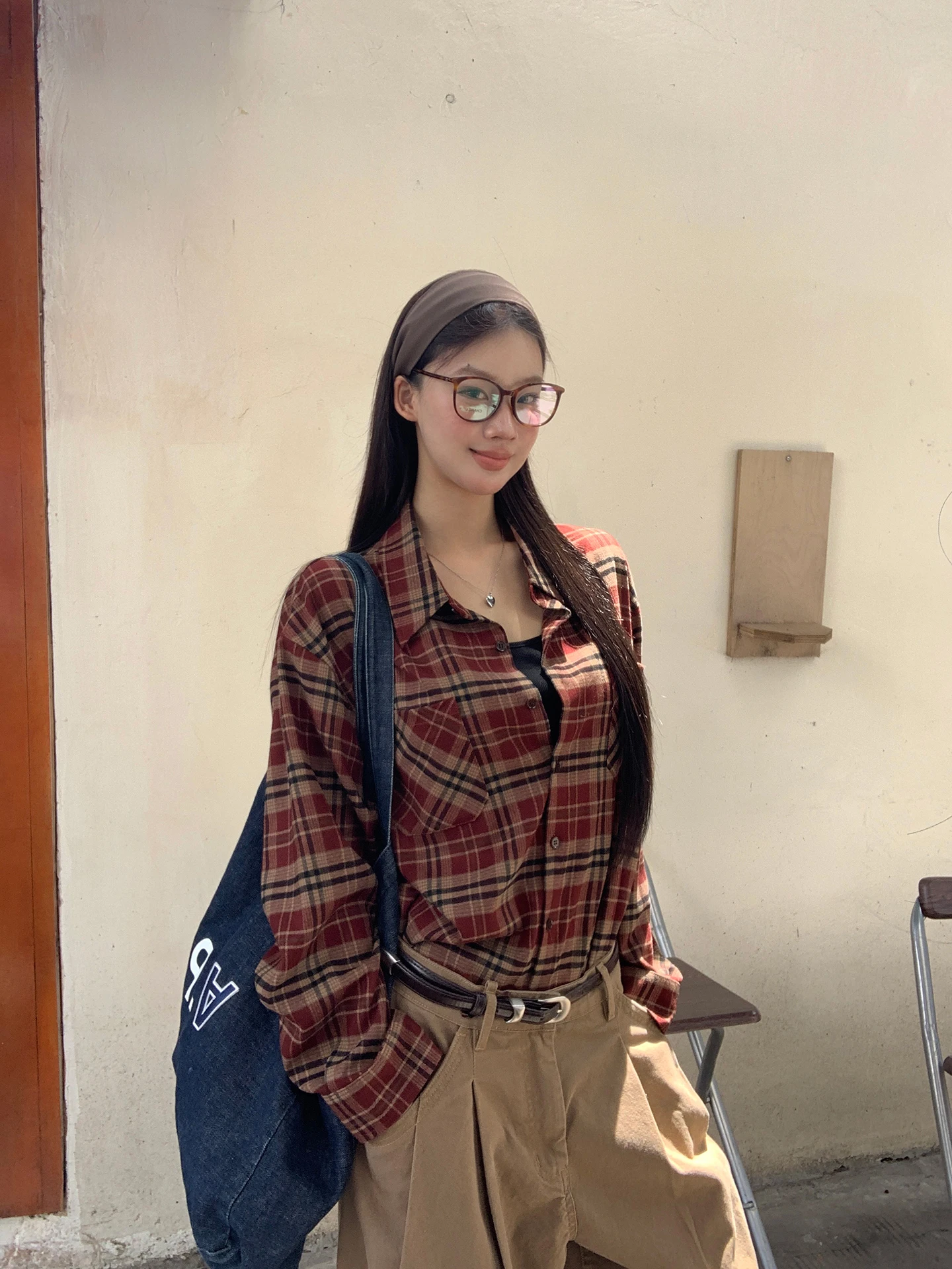 قميص نسائي منقوش من متجر ريد دوت لخريف 2025، تصميم مستقيم بأكمام طويلة وياقة بولو، سماكة عادية، مزيج من البوليستر #3