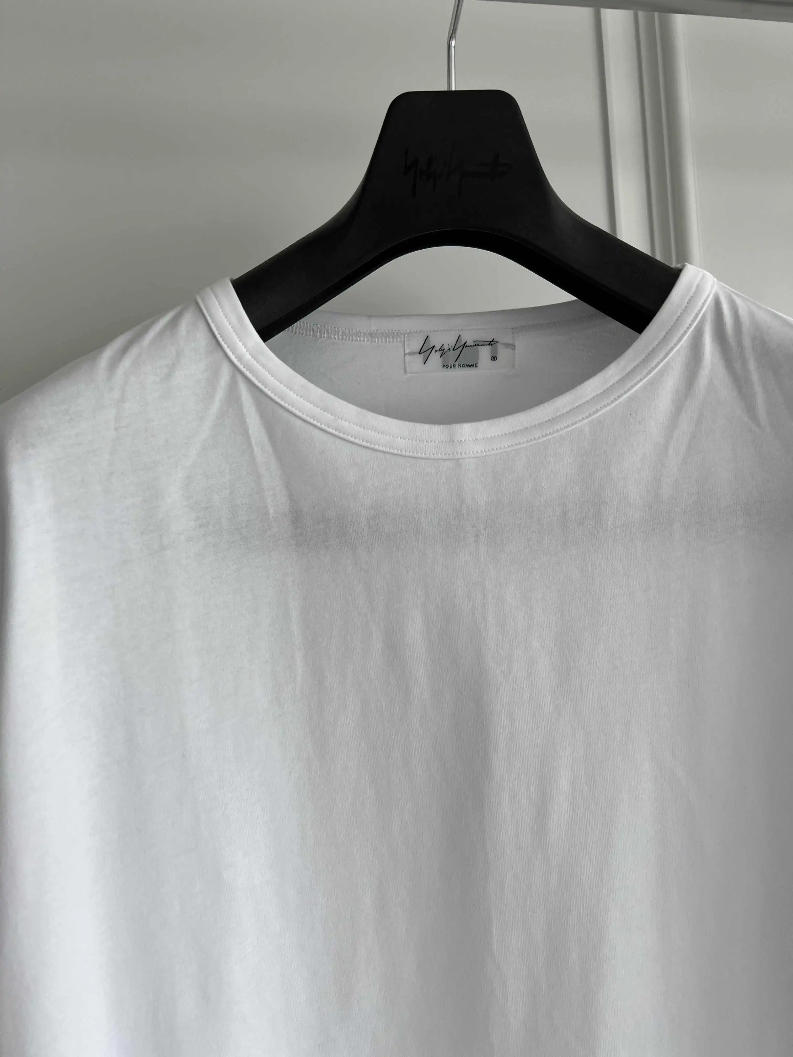 TOP-YAMAMOTO's original design deconstructs irregular short-sleeved Egyptian cotton T-shirts for casual large-sized wear
