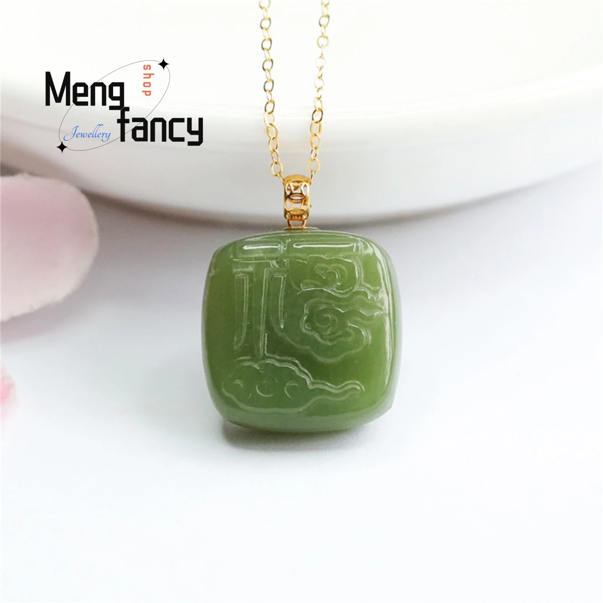 

Natural Hotan Jade Lake Water Green 18k Gold Square Fortune Brand Necklace Pendant Simple Generous Fashion Women Luxury Jewelry