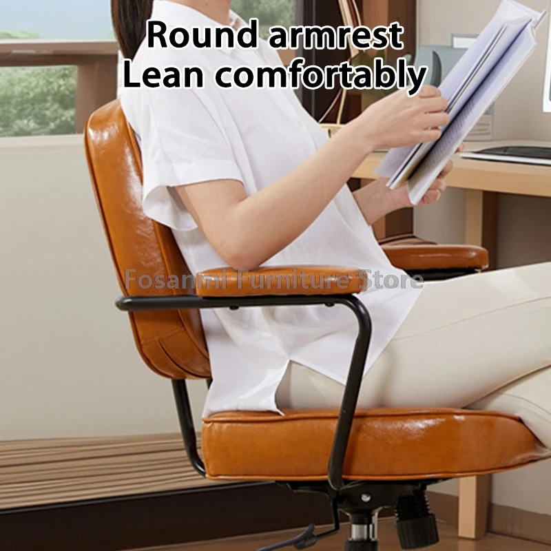 เก้าอี้โต๊ะหนังกลางหลังพร้อมที่เท้าแขนเบาะเก้าอี้คอมพิวเตอร์โยกย้อนยุคโฮมออฟฟิศเก้าอี้โต๊ะหมุนนุ่มพร้อมโครงเหล็ก