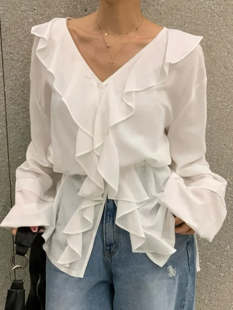

Шикарная белая женская рубашка с длинными рукавами, весенняя модная рубашка с деталями в виде листьев, свободный крой в корейском стиле, повседневный топ из полиэфирного волокна