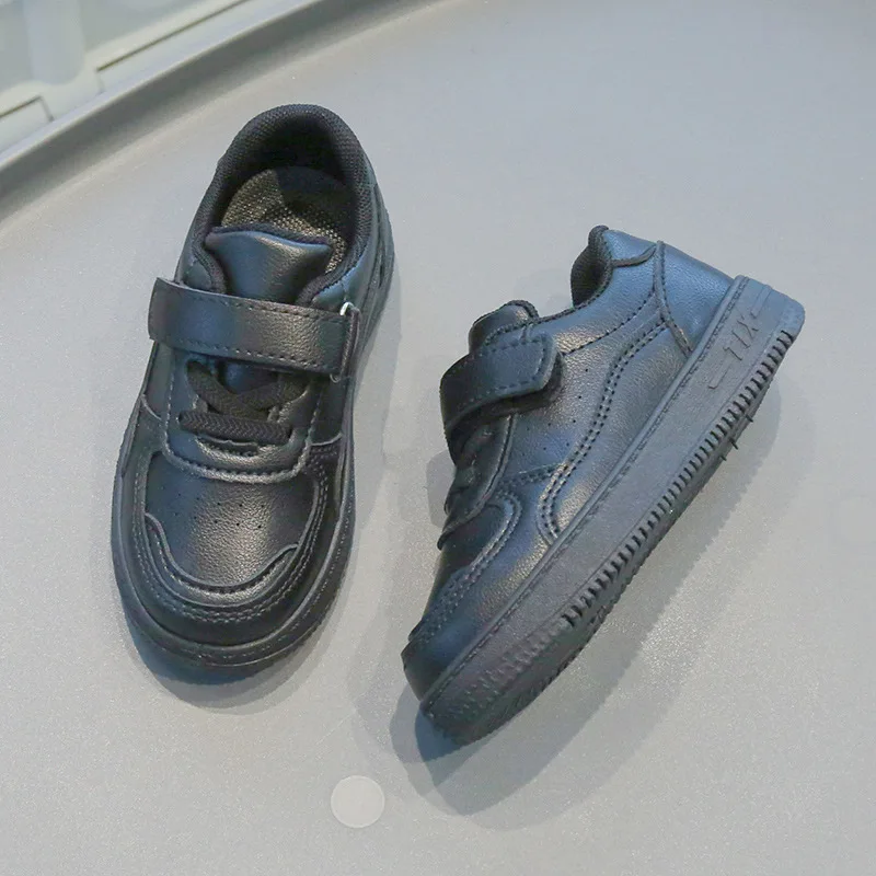 Chaussures noires à l'offre elles souples pour enfants, chaussures décontractées pour garçons et filles, chaussures de planche pour bébés, nouveau, printemps, automne, 2022