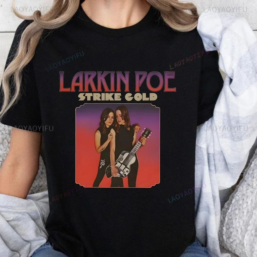 Larkin Poe روك باند تي شيرت مطبوع أعلى Larkin Poe الاتجاه المحايد Harajuku قصيرة الأكمام للجنسين قميص الجرافيك كبير تي شيرت #1