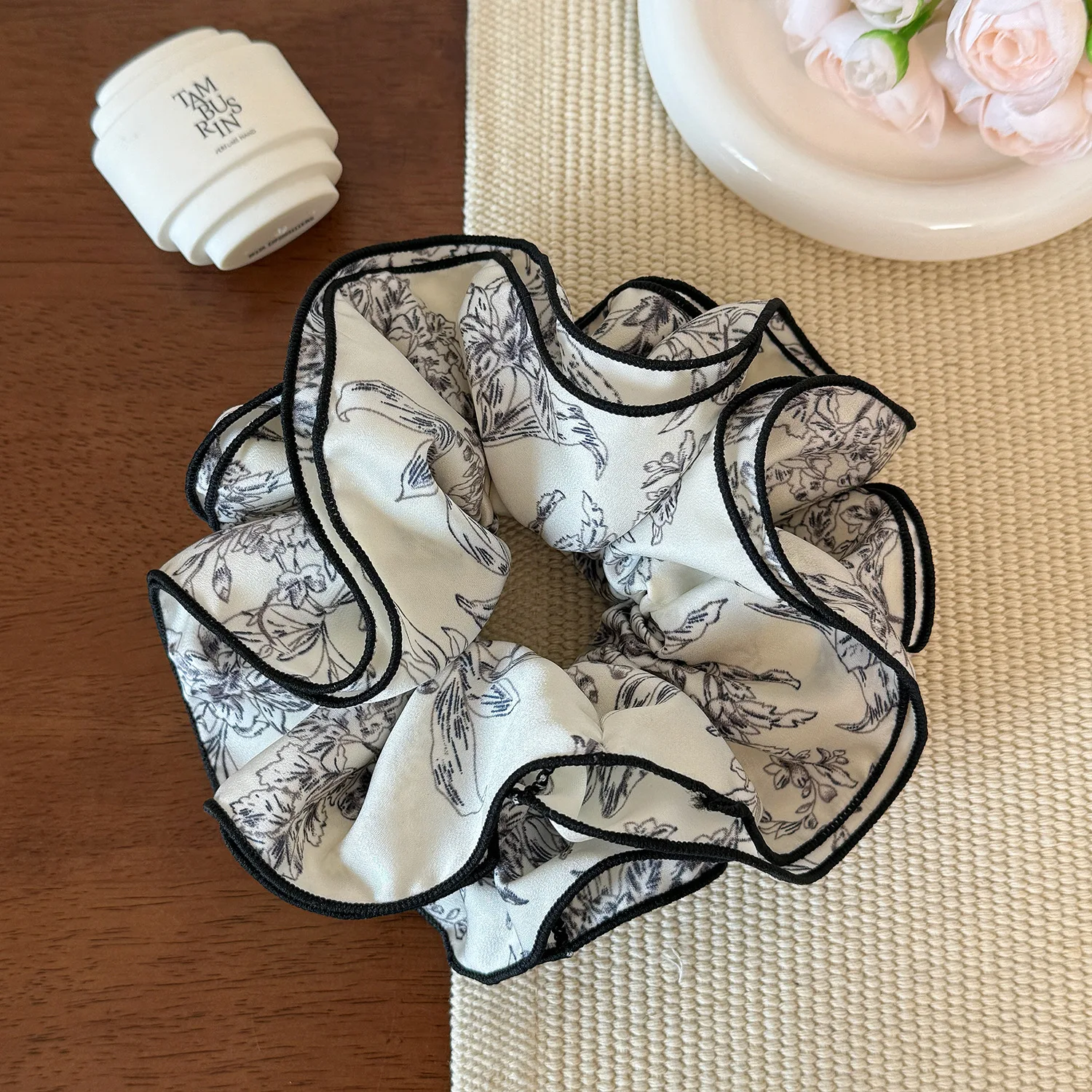 

Хит продаж: резинки для волос в стиле традиционной китайской живописи, 4-слойные, высокоэластичные, для женщин, для низкого пучка и хвоста