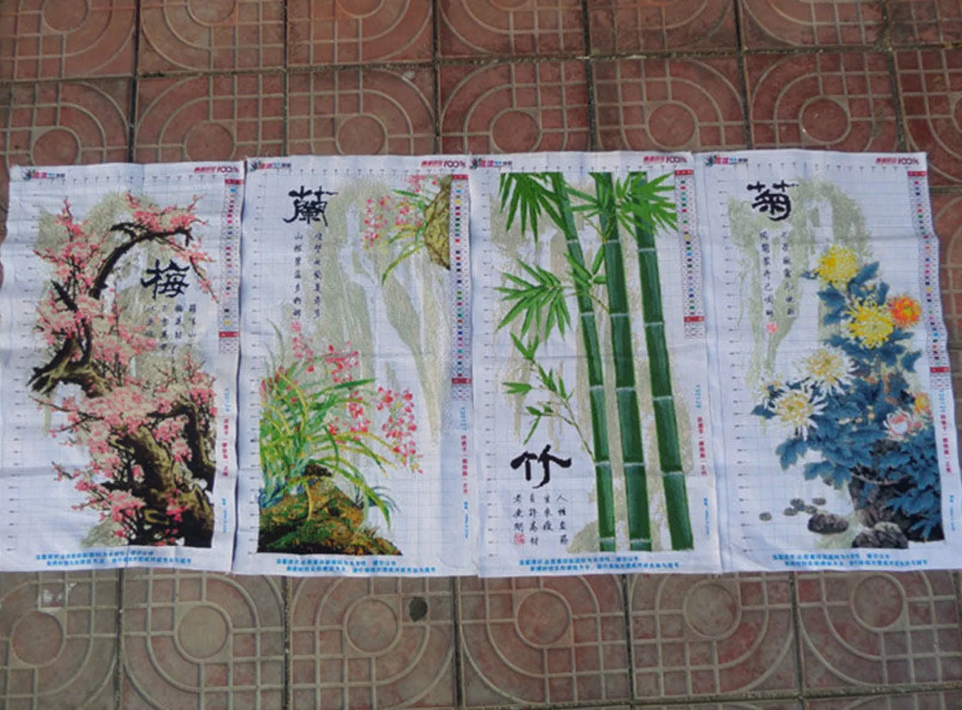 New handmade cross stitch finished product, four gentlemen, four couplets painting, plum, orchid, bamboo, chrysanthemum, living