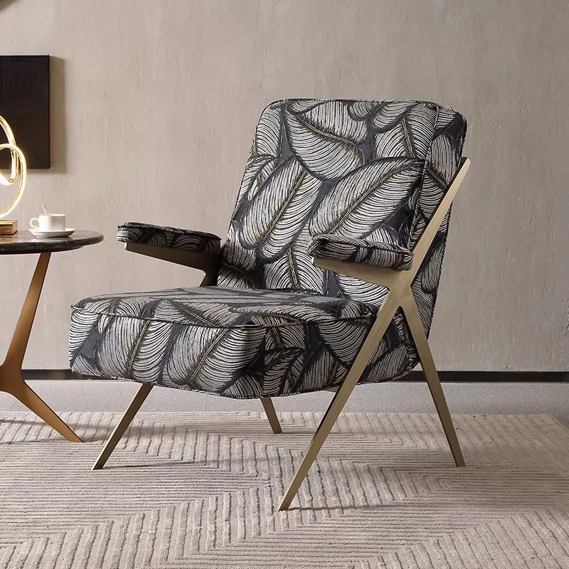 High-quality furniture Modern high-end light luxury leisure chair Metal frame armchair