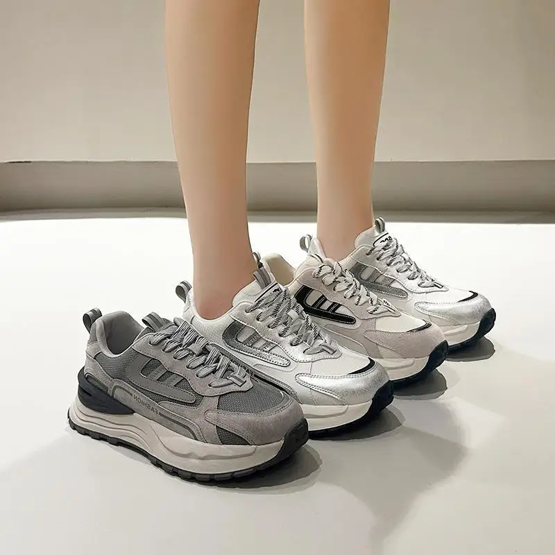 

Casual Sporty Leather Slip-On Shoes for Women Versatile Running Shoes Comfortable Breathable Mesh Flat Heel Rubber Sole
