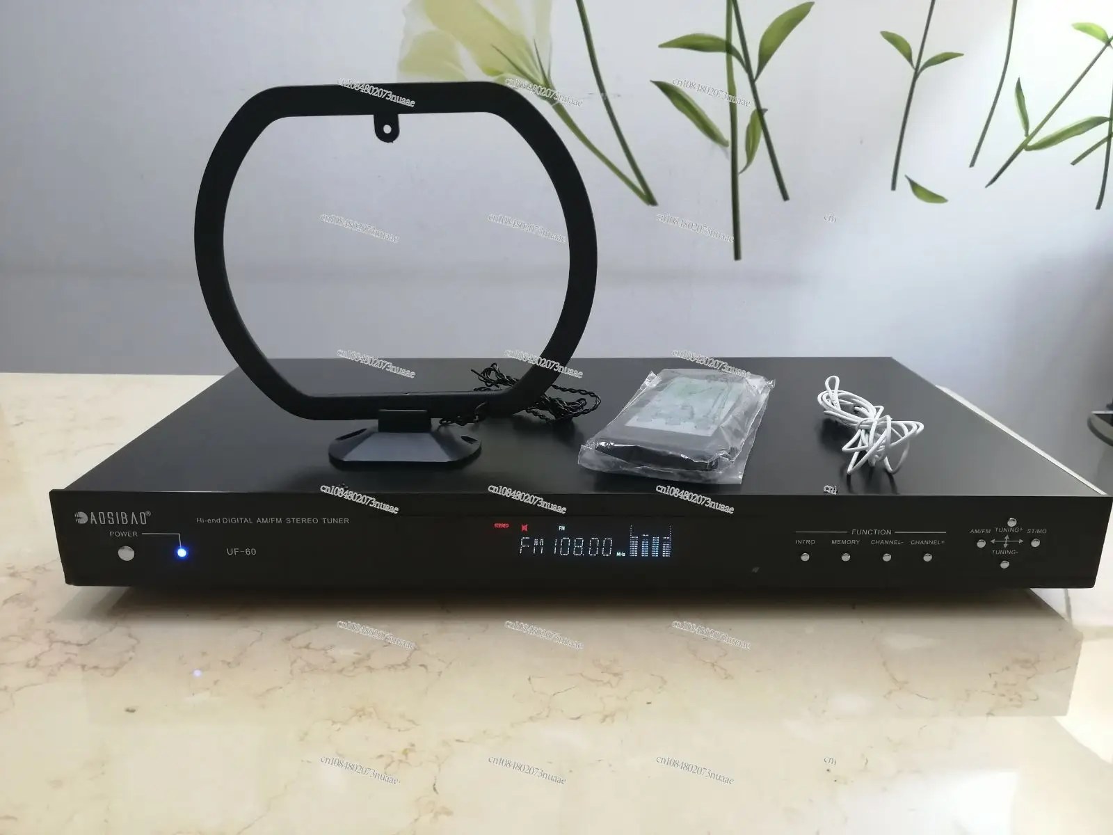 

UF60 High Precision Ultra-thin Radio Head AM/FM Tuner Home Engineering Radio