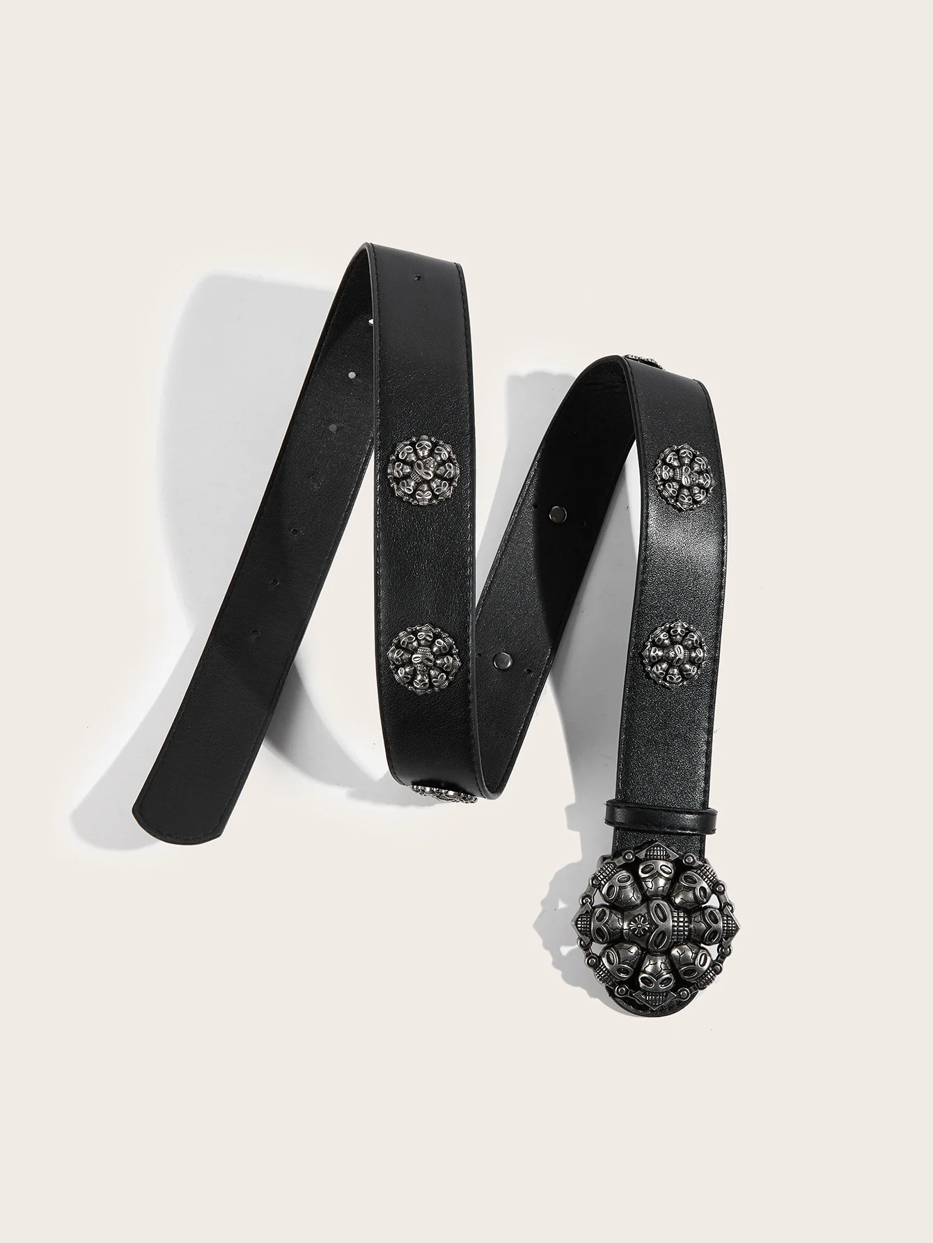 1pc Y2K Skull Belt Black PU Leather Punk Waist Belt With Round Silver Skull Buckle For Jeans Streetwear view 5