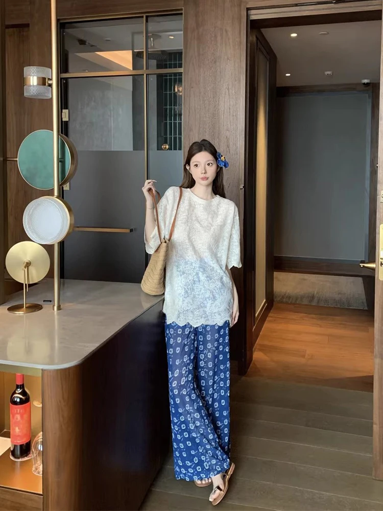 

Весна 2026: Новая женская блузка в корейском стиле с асимметричным вырезом, коротким рукавом и кружевом, свободного кроя, модный дизайн