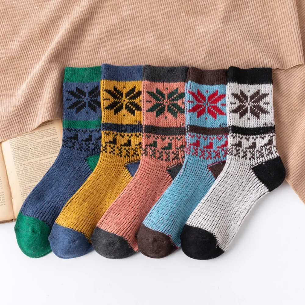 5 Pairs New Fashion Ethnic Style Women and Men Mid-tube Casual Socks Winter Vintage Warm Rabbit Wool Men Socks