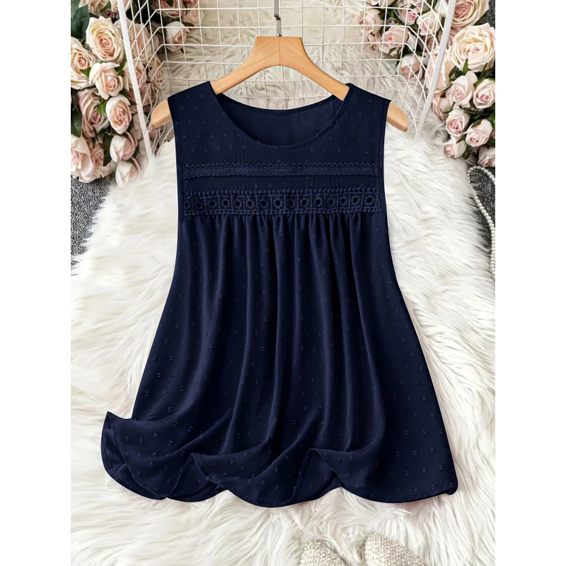 

Plus Size, Elegant and Fashionable Plus-size Women's Lace-trimmed Vest Shirt