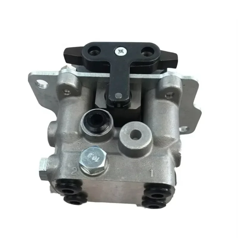 PC200-8 PC300-7 PPC Valve pilot valve 702-16-01430 Excavator Spare Parts