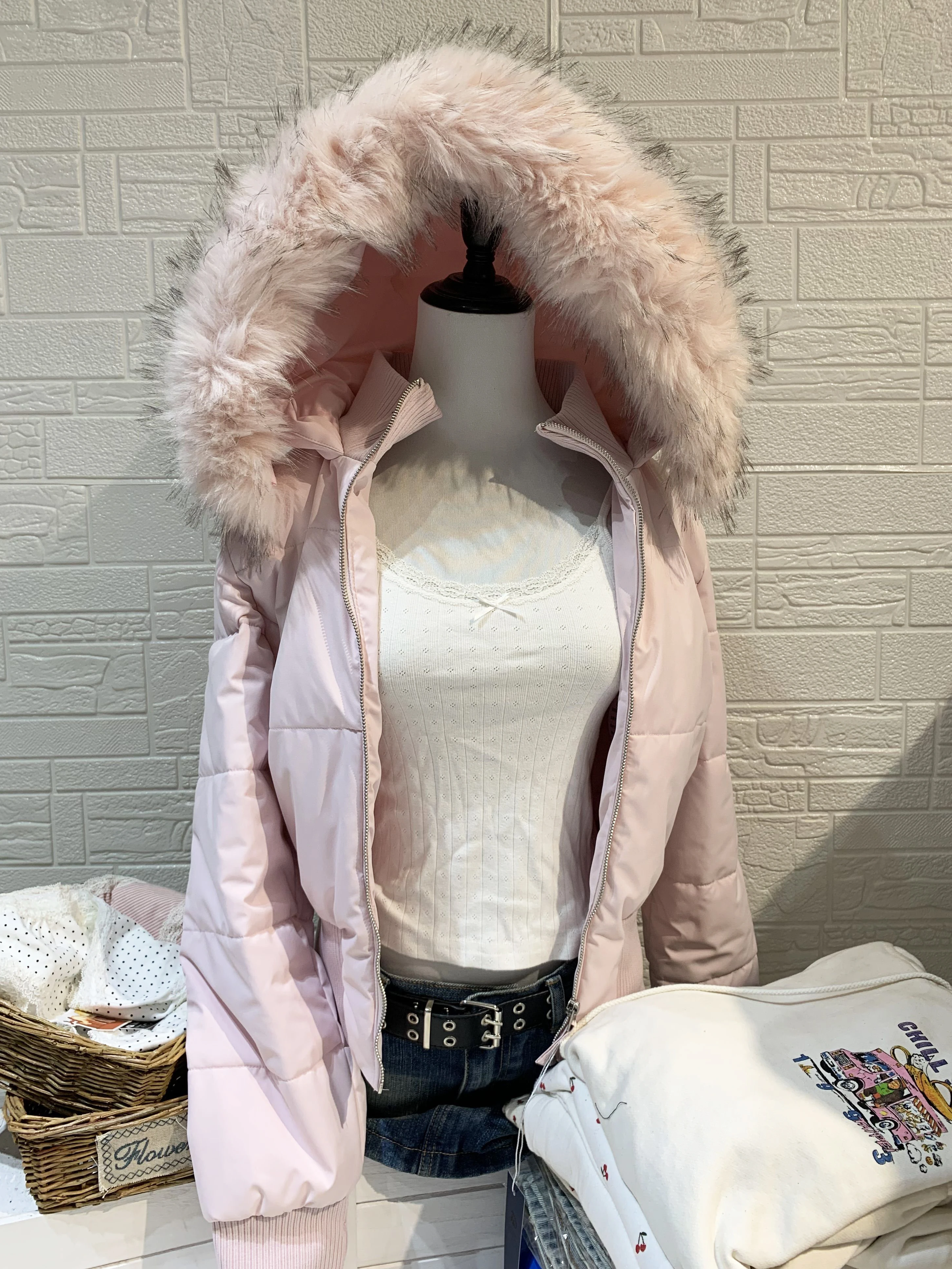 سترة نسائية وردية اللون بسحاب وياقة من الفرو قابلة للفصل وغطاء للرأس من القطن قصير من القطن الأمريكي العتيق سترات شتوية دافئة ضيقة #2