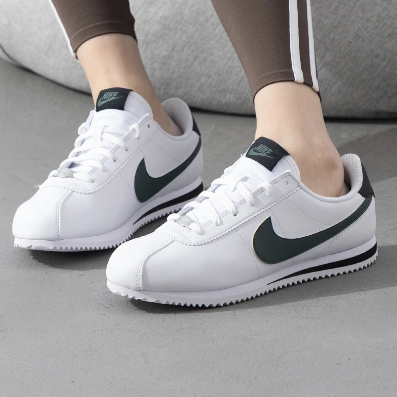 Damskie buty sportowe NIKE CORTEZ BG Modne retro amortyzowane lekkie wygodne buty do biegania DM0950-106