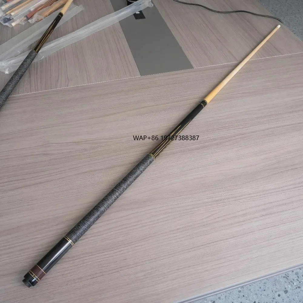 High Quality 1/2 Style Pool Cue Dynamic Ball Factory Custom Made 13MM Billiard Snooker High End Leather Head