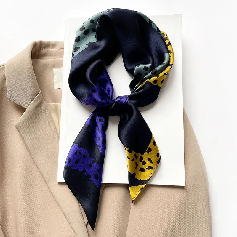 

100% Real Silk 2023 New Fashion Ladies Profession Luxury Scarf Brand Designer Spring And Autumn Print Head Scarf Women's Scarf