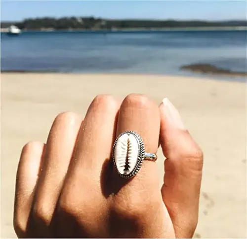 Popular Fashion Shell Ring for Women Halloween Gift Classic Simple Summer Beach Shell Ring Girls Best Friend Jewelry Gifts