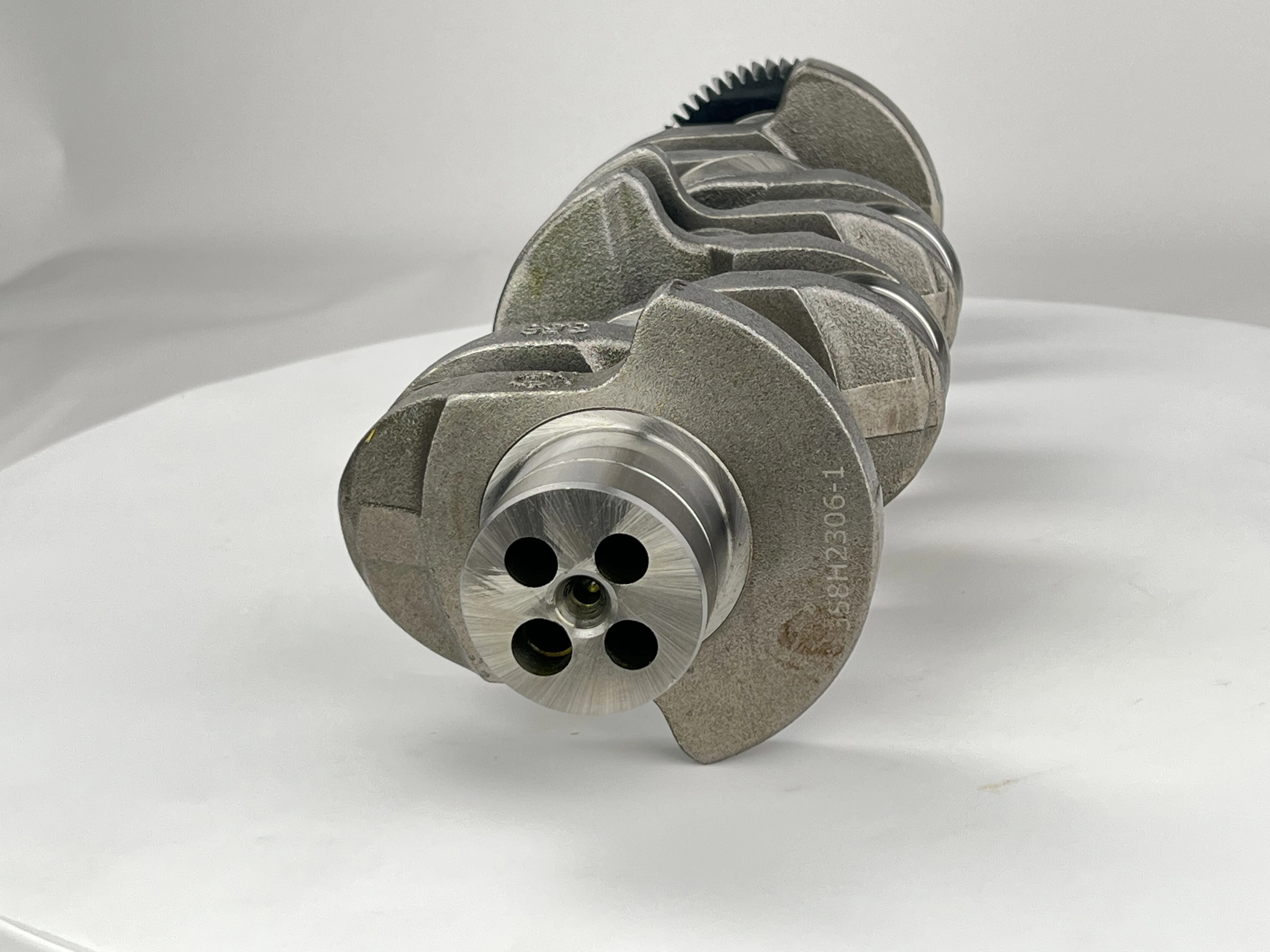 OM651 4web 6510302501 Crankshaft use for mer-d- ben- Engine E250 E300 C250 GLK250 CLS250 ML250 S250 view 3