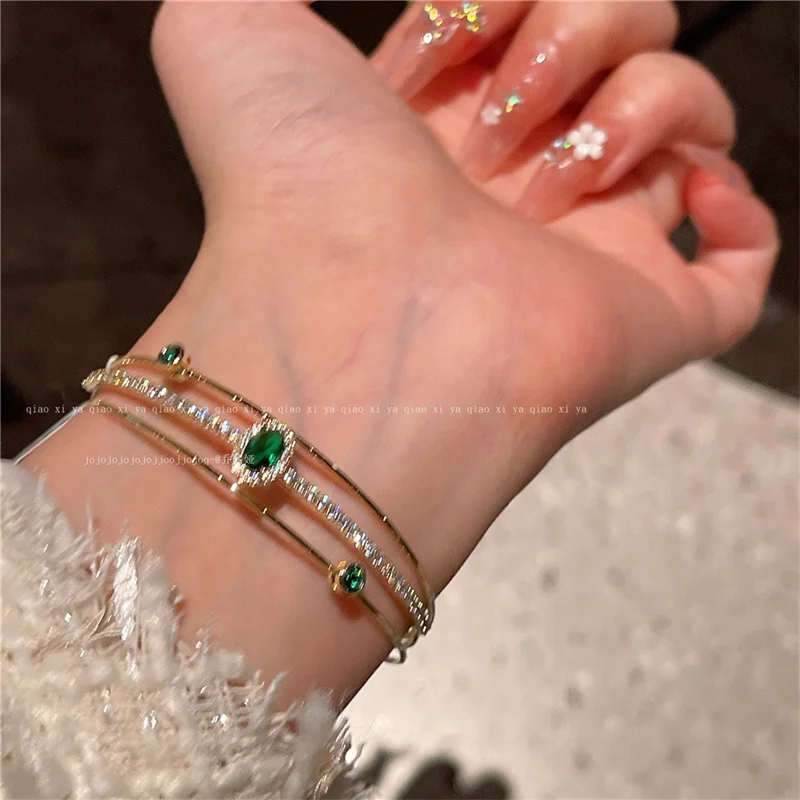 Fashion Jewelry Bangles For Women Girl Shine Gold Color Created Emerald Zircon Fashion Party Luxury Accessories Cuff Bracelets
