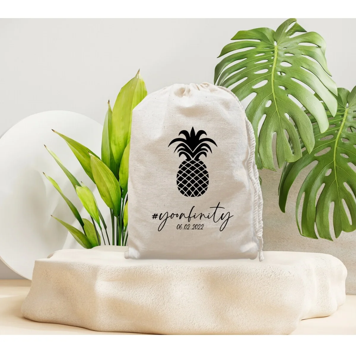 20pcs Custom Hawaii themed favor bags- Hawaii bags- Destination Wedding- Wedding Favor Bag- Gift Bags- Personalized Hangover Kit