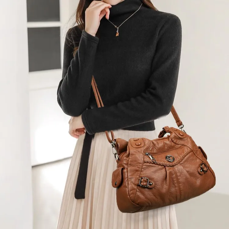 Shoulder Bag Foreign Trade Hot-selling Personalized Women's Atmospheric Commuter Bag Woven Leather Button Pleated Bag