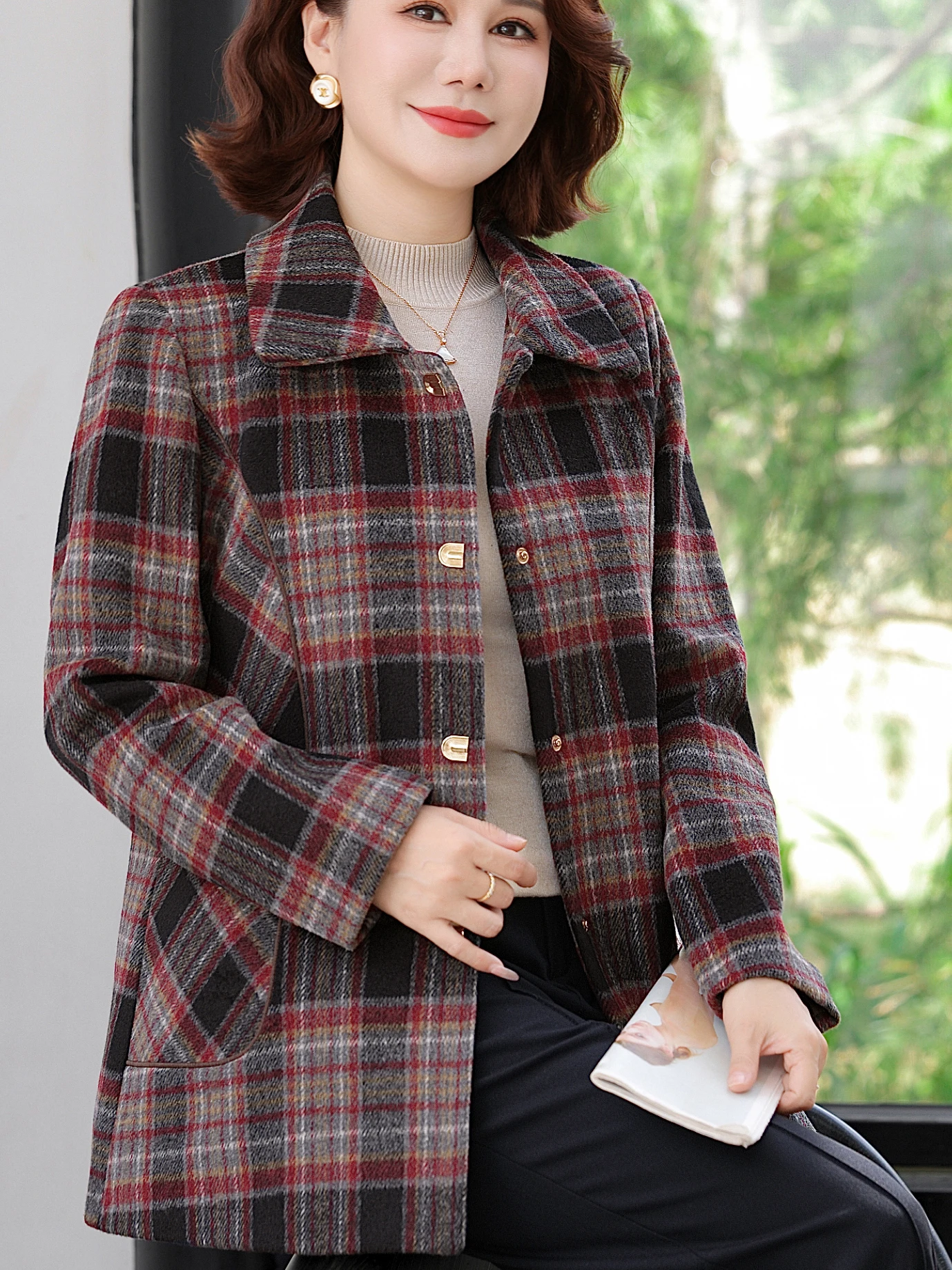 

Осенний кардиган в клетку с воротником-стойкой, шерстяное пальто для мам, повседневная повседневная одежда, свободная посадка на молнии