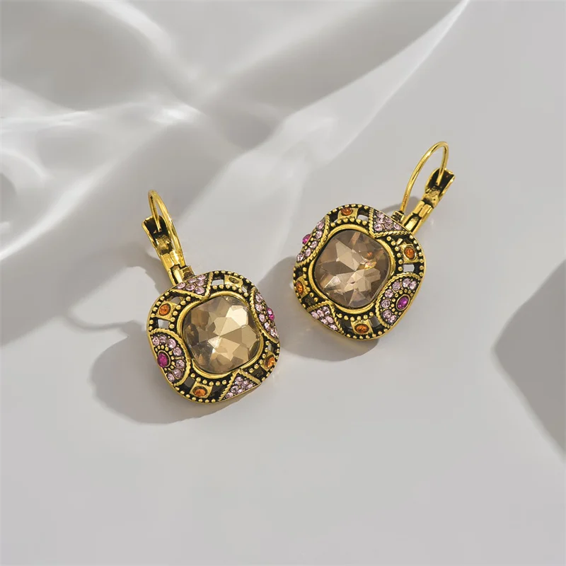 العرقية خمر الذهب اللون معدن مربع مطعمة شاحب الأصفر حجر استرخى أقراط للنساء مجوهرات