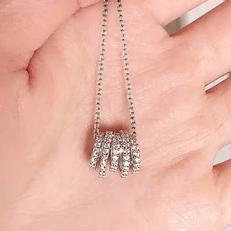 Huitan المرأة فضية اللون قلادة قلادة متعددة الدوائر تصميم موضة حفل زفاف اكسسوارات يتوهم مجوهرات يومية متعددة الاستخدامات #1