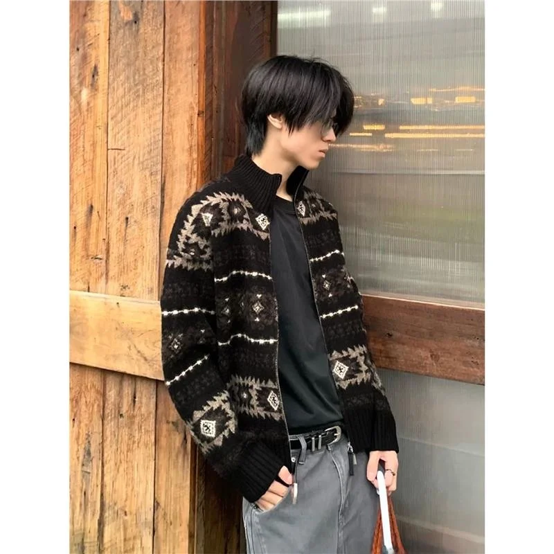 

Мужская зимняя вязаная куртка в стиле барокко с вышивкой, свободного кроя, теплая, с воротником-стойкой, на молнии, винтажная верхняя одежда