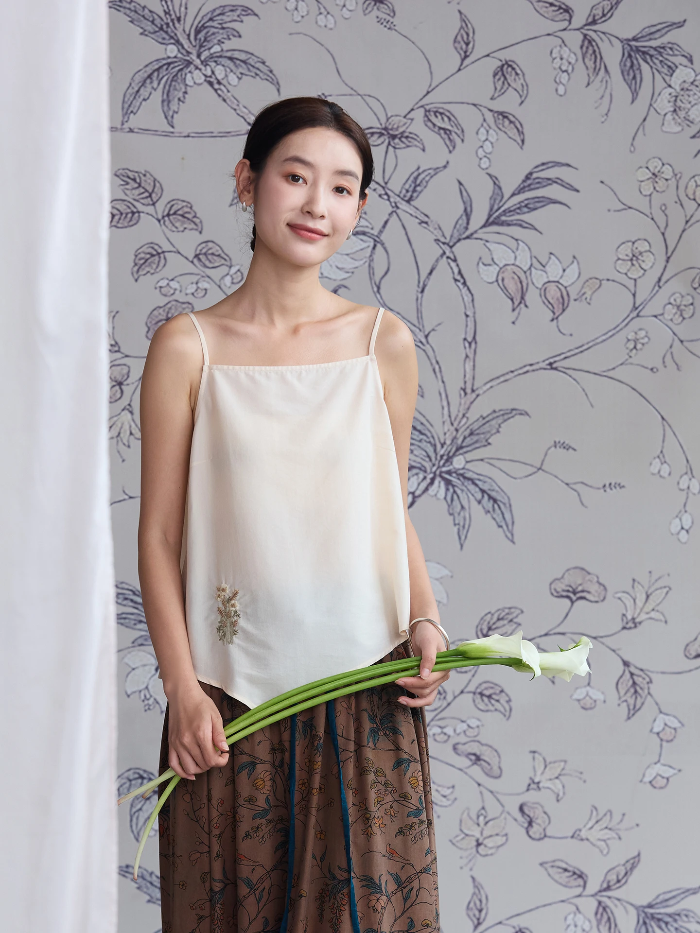 

Original Handmade Embroidered Silk Cotton Blend ter Top Irregular Design Comfortable Fit Summer Vest by Jixiang