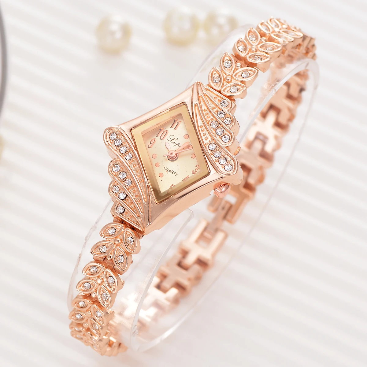

Lady Rhinestone Quartz Watch For Women Elegant Fashion Bracelet Timepiece Birthday Wedding Crystal Quartz Watch Gift Gold