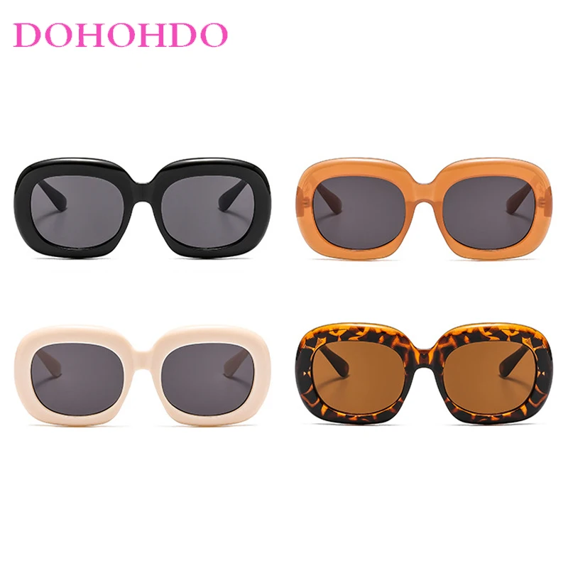 

Big Frame Punk Square Rivet Sunglasses Women Men Trendy Luxury Brand Shades Outdoors Summer Traveling Sunglasses Unisex UV400