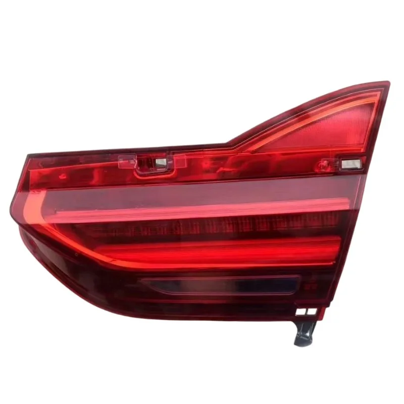 

Suitable for tail lights, rear flat lights are easy to use, practical and durable