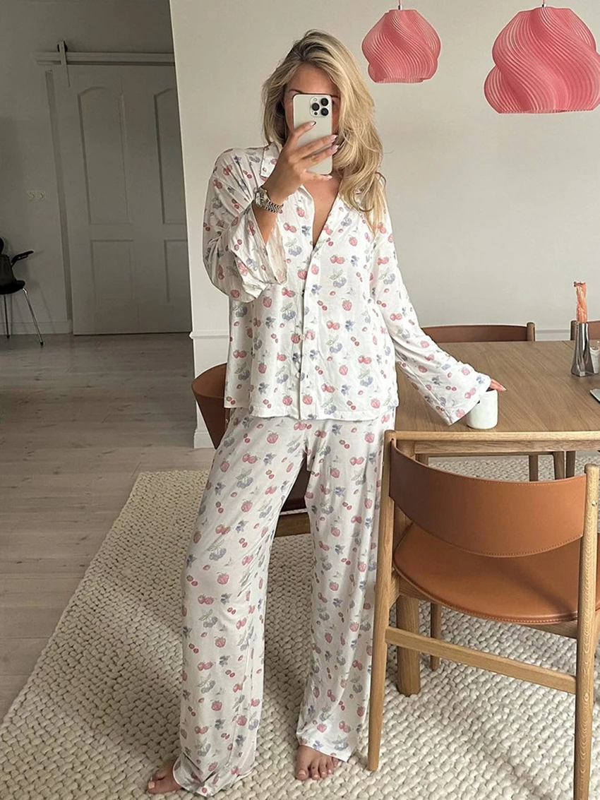 

Marthaqiqi Printing Female Pajamas 2 Piece Set Long Sleeve Nightgowns Turn-Down Collar Sleepwear Pants Causal Home Clothes Women