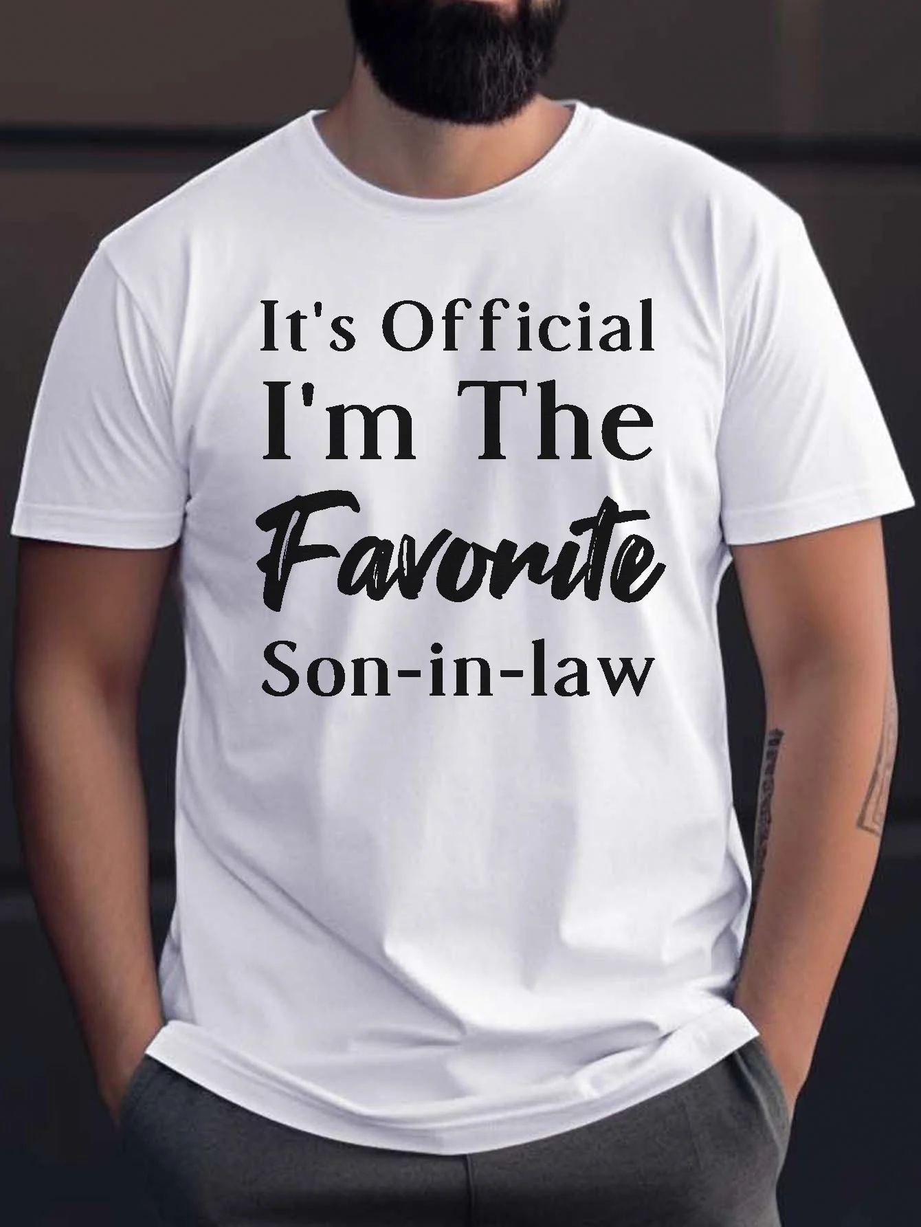 

Favorite Son In Law Pattern Men's Comfy T-shirt, Casual Short Sleeve Summer Sports Tee Tops