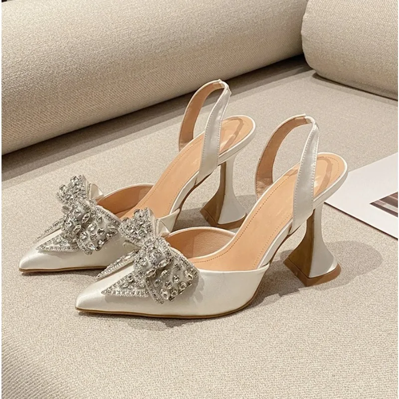 Mode Pailletten Kristall Bowknot Frauen Pumpen Sexy Spitz Rot High Heels Hochzeit Bankett Schuhe Damen Slingback Sandale
