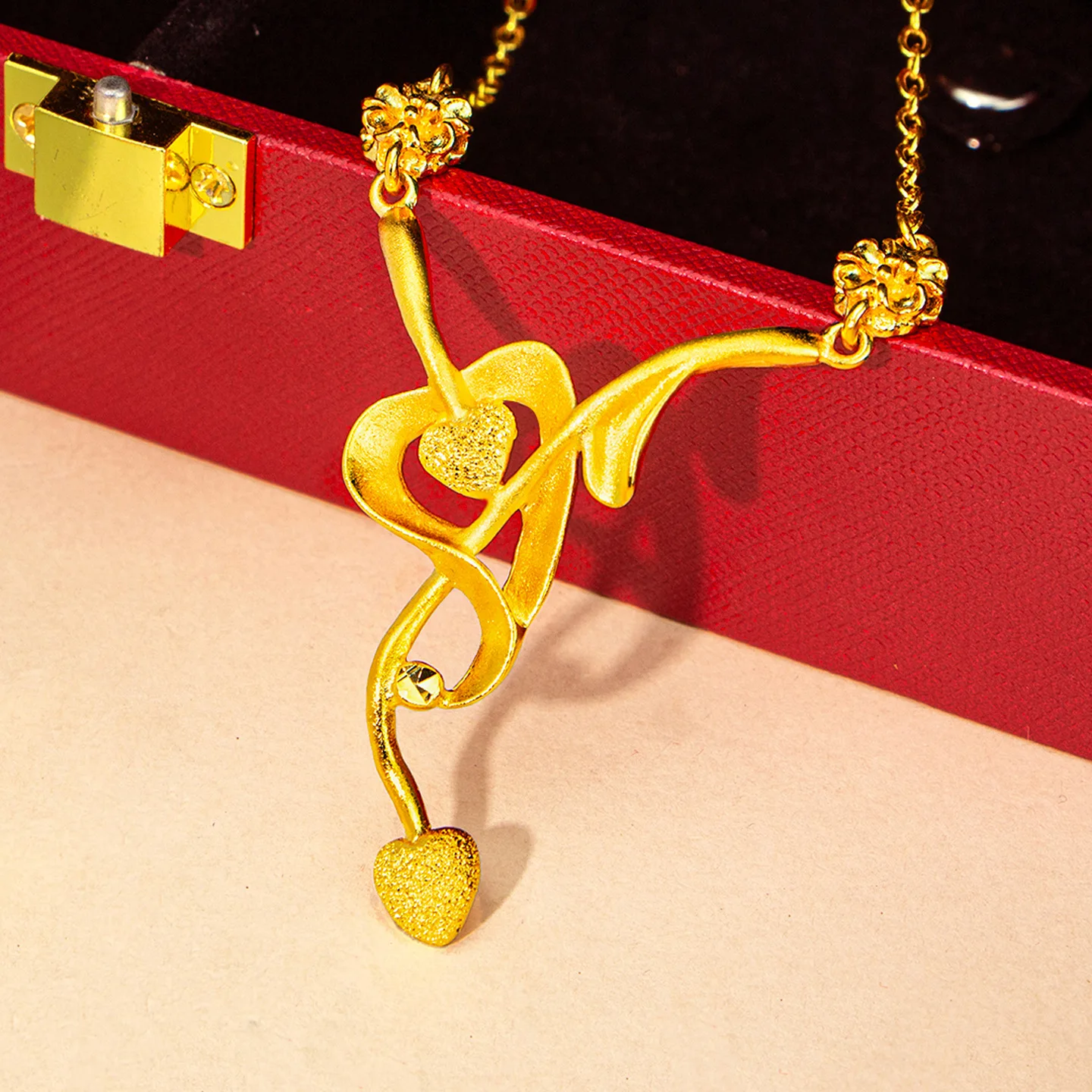 9999 Gold Double Heart Necklace - A Unique Design with High-Class Feel - Heart-shaped Lockbone Chain