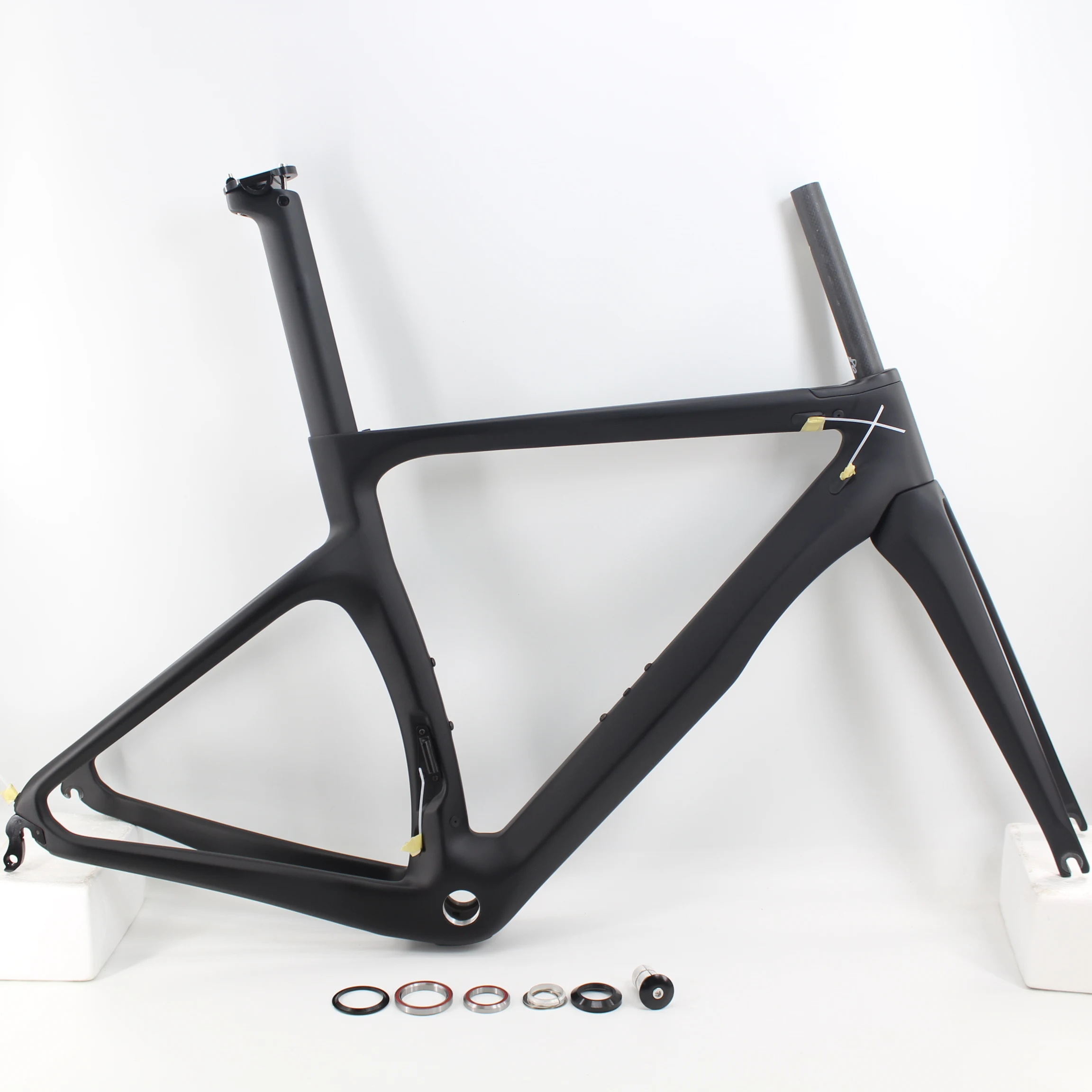 New NK1K Black 700C Racing Road Bike Matt Full Carbon Fibre Bicycle Frame Carbon Fork+Seatpost+Clamp+Headset Lightest C brake