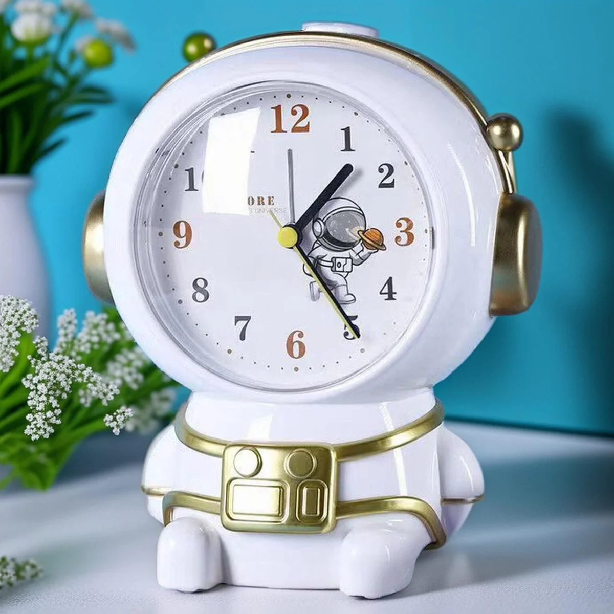 นาฬิกาปลุกตั้งโต๊ะแบบเสียงสำหรับเด็กผู้หญิง นาฬิกาปลุกนักเรียน ไฟกลางคืน ปิดเสียง นาฬิกาปลุกตั้งโต๊ะรูปแพนด้าน่ารัก รุ่น ZI06