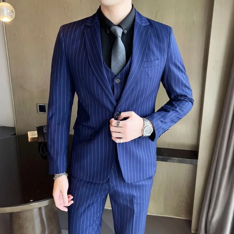 

2026 Slim Fit Striped Three-Piece Business Suit Vest Trousers Set Korean Fashion Trend Handsome Wedding Outfit