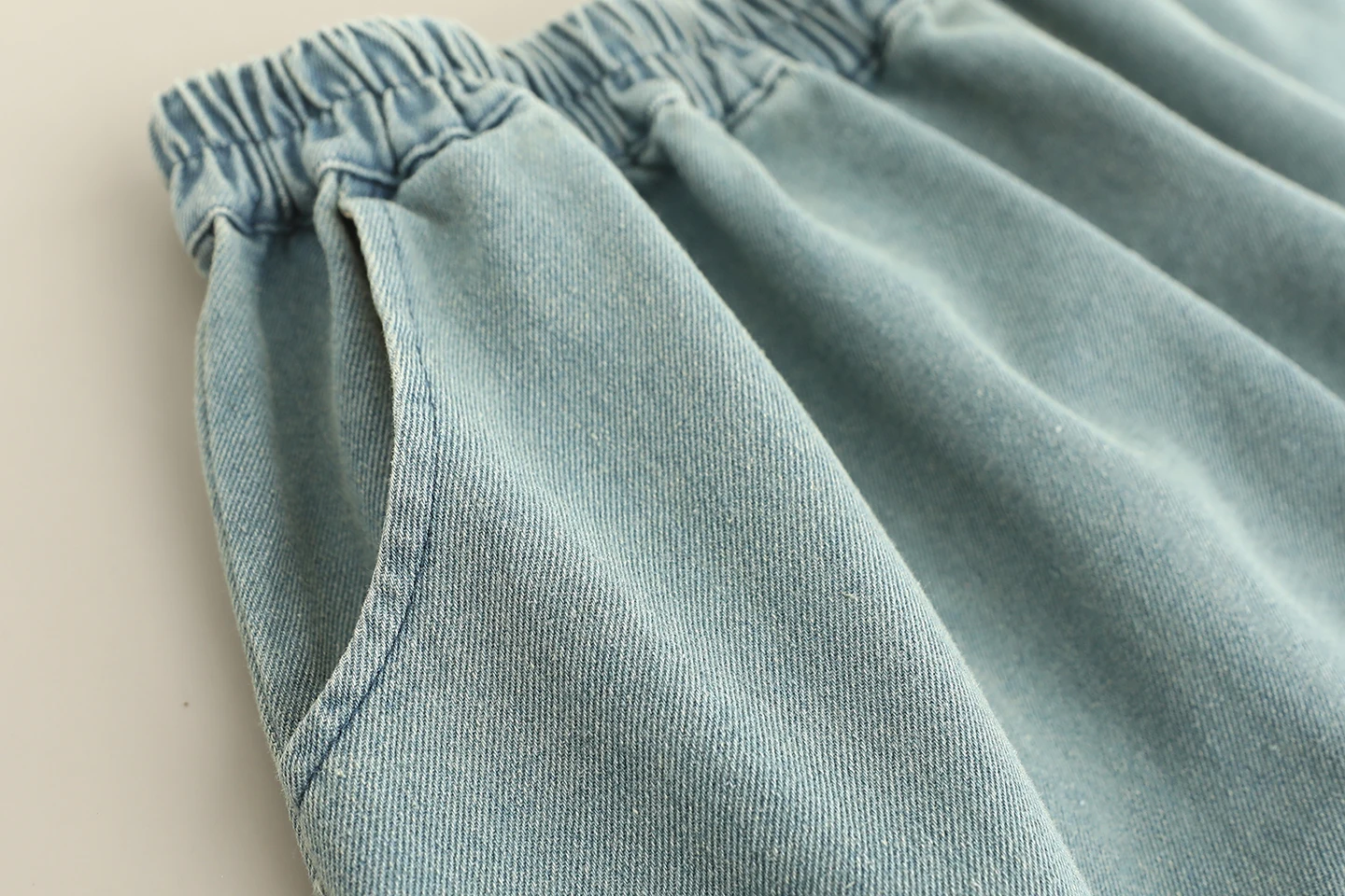 일본 빈티지 모리 걸 꽃 자수 데님 와이드 레그 팬츠 여성 가을 신축성 있는 허리 캐주얼 루즈 스트레이트 청바지