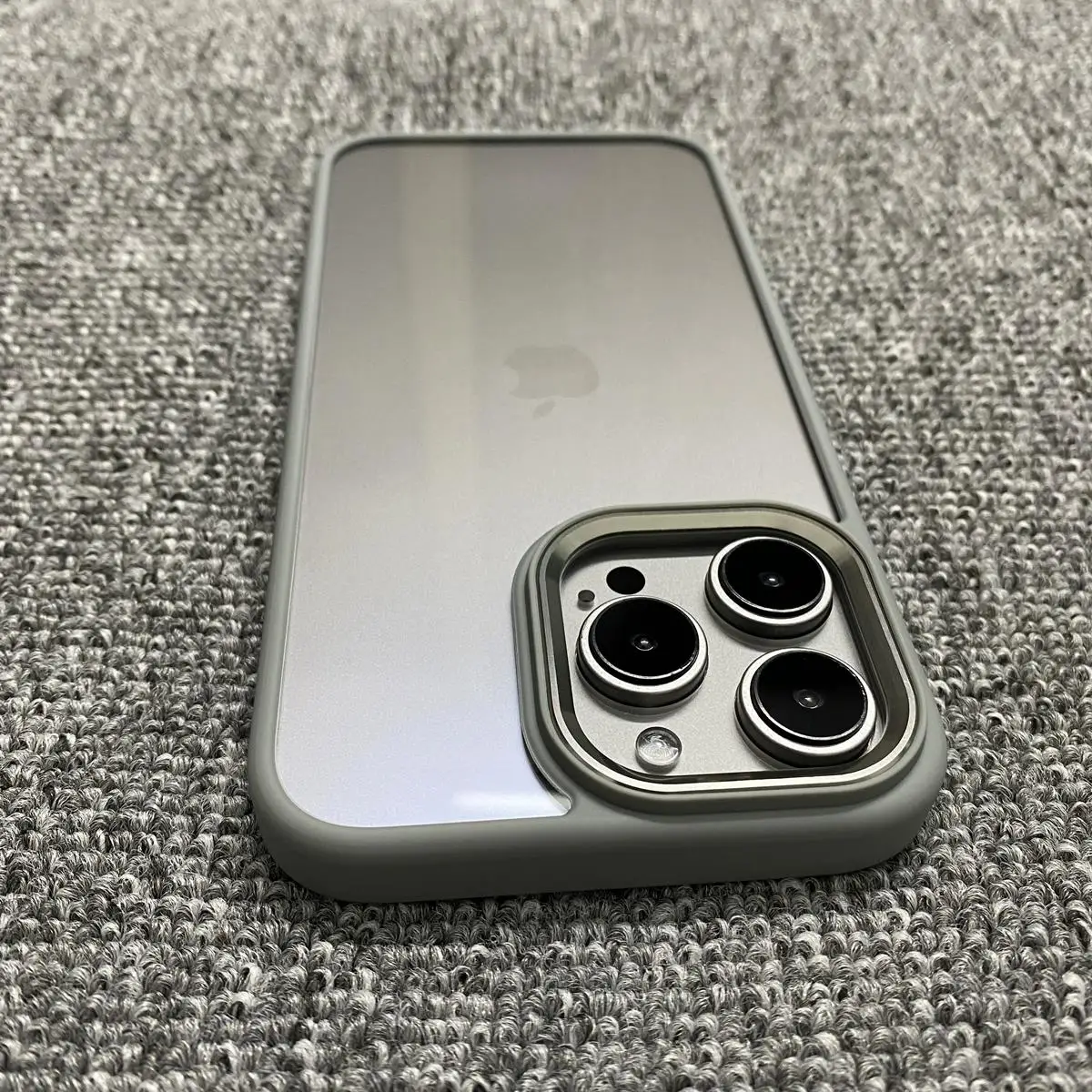 Luxury Shockproof Armor Clear Case For iPhone 15 14 Plus 13 12 Mini 11 Pro Max X XR XS 7 8 Soft Bumper Hard Acrylic Hybrid Cover