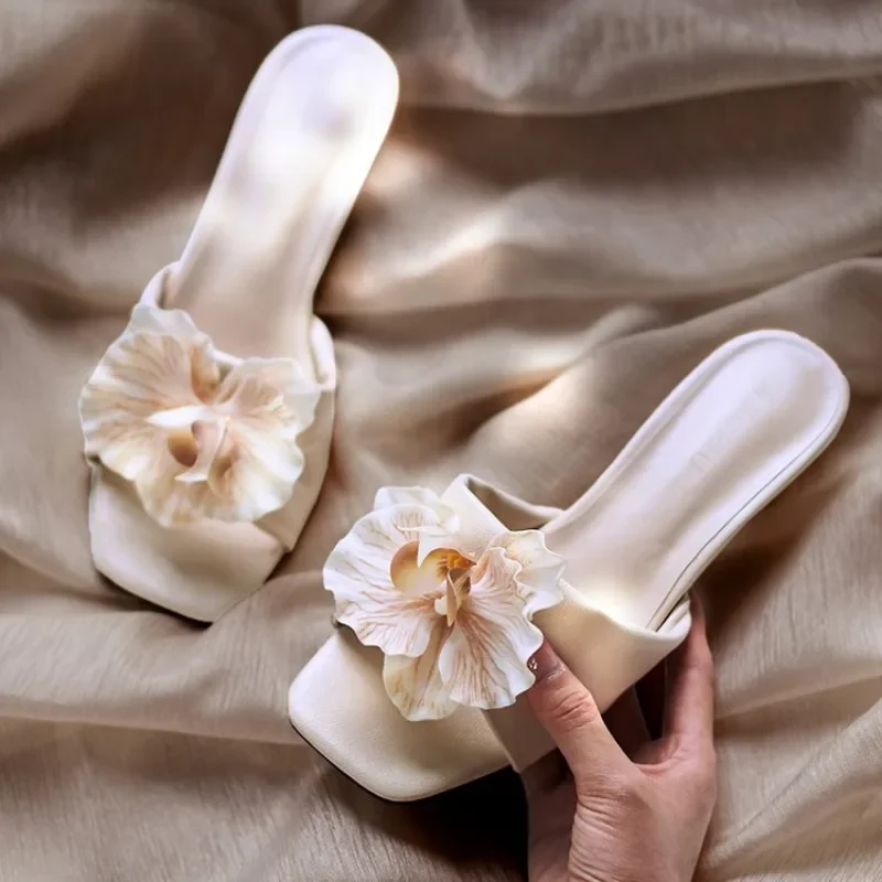 

Лето 2024, женские тапочки с открытым носком, модное уличное платье с цветочным принтом, новый элегантный бестселлер, легкие нескользящие удобные туфли на высоком каблуке