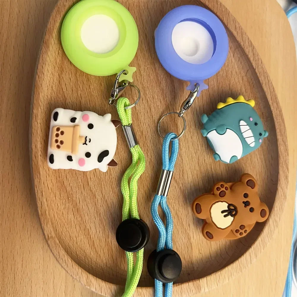 قلادة CoverJoy Kids لقلادة AirTag مع سدادة قابلة للتعديل 2 اسهم 4 دلايات كرتونية من السيليكون الناعم المقاوم للصدمات لسلامة الأطفال، #1