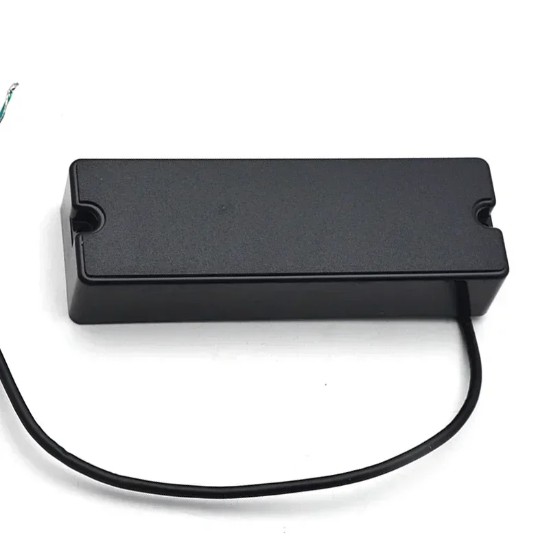 4/5/6-String Sealed Soapbar 2-Hole Bass Guitar Pickup 5 String Double Coil Humbucker Pickup 101*37.5mm Ceramic Magnet Black