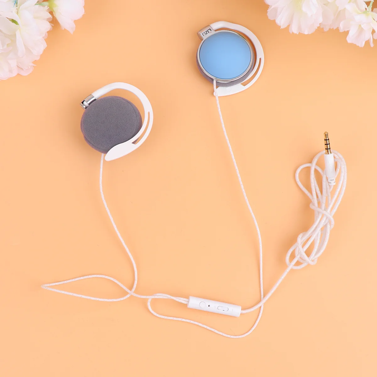 

Creative -Aural Sports Headset Wired Tuning Tip Earphone Mic Sweatproof Noise Reduction Lightweight Neck Hanging