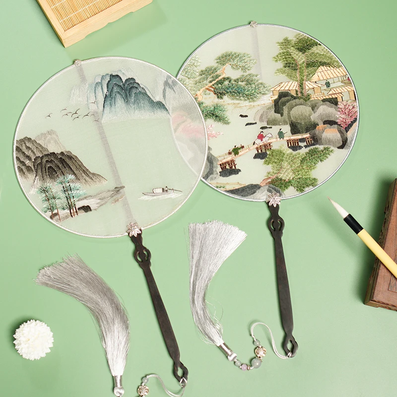 

Suzhou embroidery double-sided embroidery, fan, ancient female Hanfu, Chinese style gift embroidery, gift for foreigners